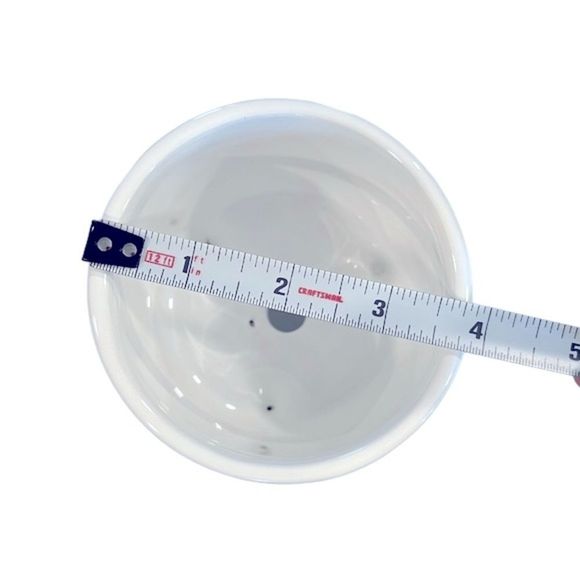 White Ribbed Small Planter Pot with Drainage Hole and Round Feet - Picture 4 of 6